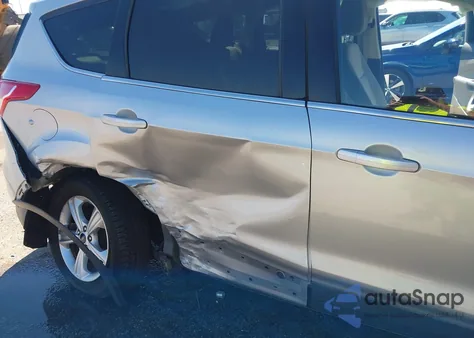 2014 Ford Escape Se z USA, uszkodzony, nr VIN 1FMCU0GX0EUE28246